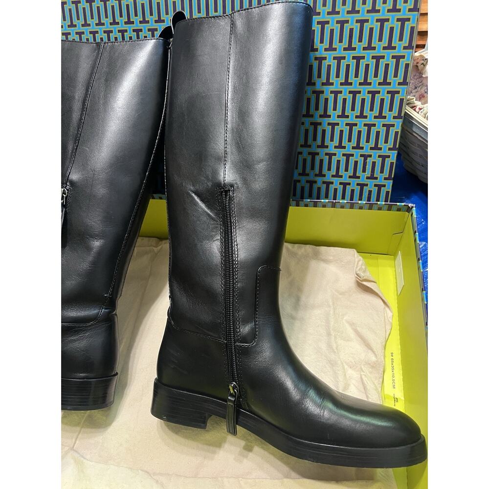 Tory Burch The Riding Boot Logo Embossed Perfect Black Size 7.5 - Picture 6 of 13